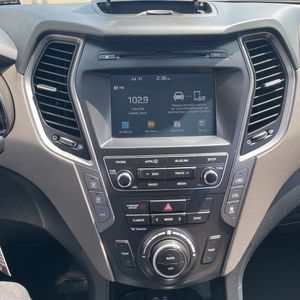 2018 Hyundai SANTA FE SE thumbnail 37