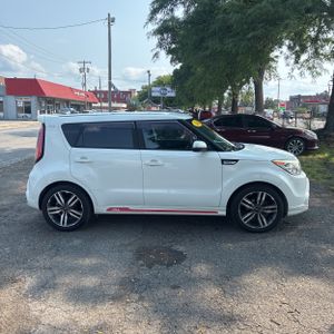 2014 KIA SOUL + 照片 10