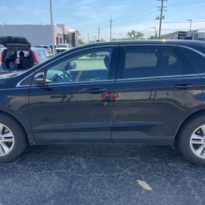 FORD EDGE SEL - 4