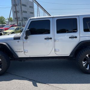 2012 JEEP WRANGLER UNLIMITED SAHARA — фото 4