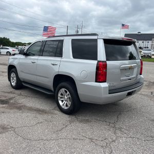 CHEVROLET TAHOE LS - 5