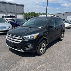 FORD ESCAPE SE - 1