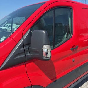 FORD TRANSIT 250 - 2