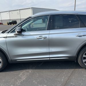 LINCOLN CORSAIR RESERVE - 4