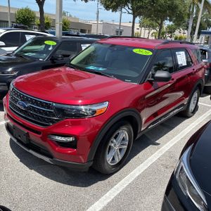 FORD EXPLORER XLT - 1