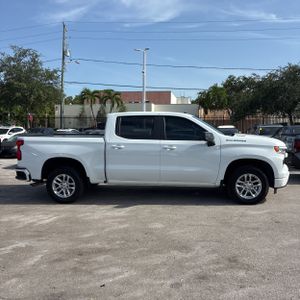 2025 Chevrolet SILVERADO 1500 RST 照片 10