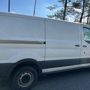 FORD TRANSIT 150 - 9