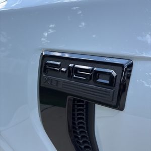 صورة مصغرة 23 لـ 2025 FORD F-150 XLT