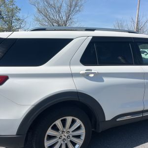 FORD EXPLORER LIMITED - 9