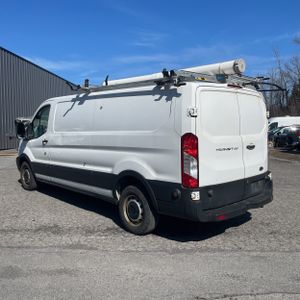 FORD TRANSIT 250 - 5