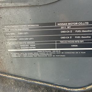 2011 Nissan ROGUE SV 照片 43