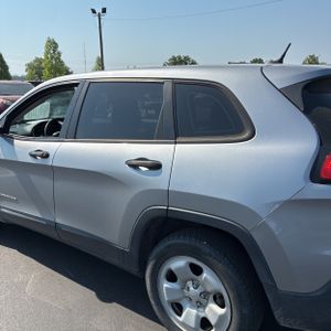 JEEP CHEROKEE SPORT - 6