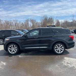 FORD EXPLORER PLATINUM - 3