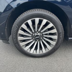 صورة مصغرة 17 لـ 2021 Lincoln NAVIGATOR RESERVE