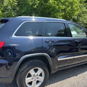 2011 JEEP GRAND CHEROKEE LAREDO photo 9
