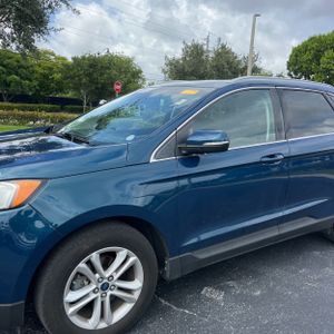 FORD EDGE SEL - 2