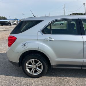 2011 Chevrolet EQUINOX LS 照片 9