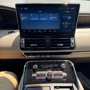 صورة مصغرة 37 لـ 2024 Lincoln NAVIGATOR RESERVE