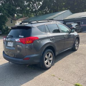 2015 Toyota RAV4 XLE photo 8