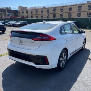 HYUNDAI IONIQ PLUG-IN HYBRID BASE - 8