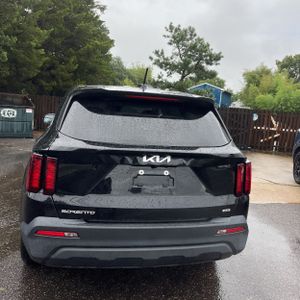 صورة 7 لـ 2023 KIA SORENTO LX