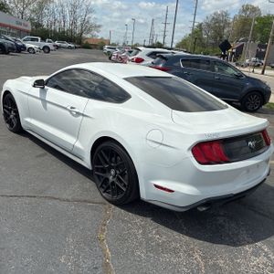 FORD MUSTANG ECOBOOST - 5