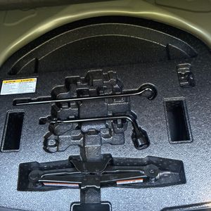 2021 Toyota COROLLA LE thumbnail 43