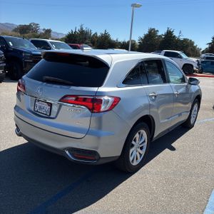 2018 Acura RDX BASE — фото 8