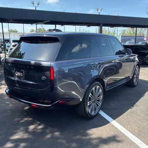 2023 LAND Rover RANGE ROVER P400 SE photo 8