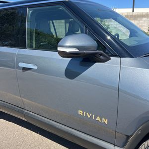 صورة مصغرة 52 لـ 2023 Rivian R1S ADVENTURE