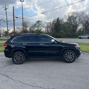 JEEP GRAND CHEROKEE LIMITED - 10