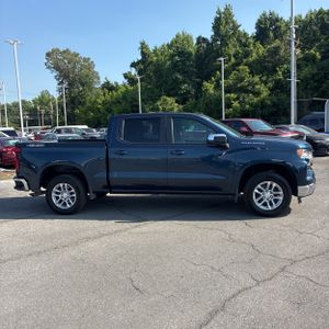 2022 Chevrolet SILVERADO 1500 LT 照片 10