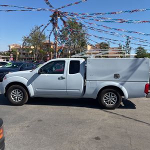 2018 Nissan FRONTIER SV photo 3