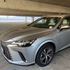 2023 Lexus RX 350 PREMIUM — фото 2