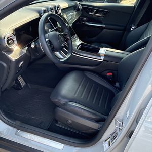 2025 Mercedes-BENZ GLC thumbnail 63
