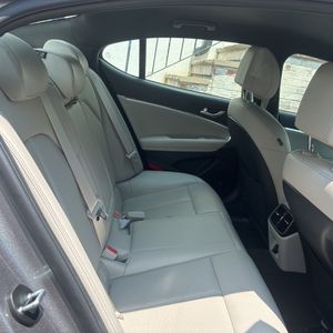 2023 Genesis G70 2.0T — миниатюра 32