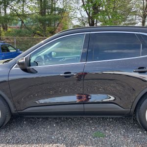 FORD ESCAPE TITANIUM - 4