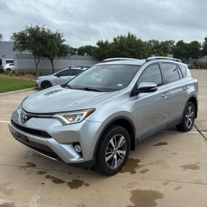 TOYOTA RAV4 - 1