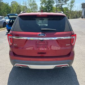 FORD EXPLORER XLT - 6