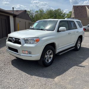 TOYOTA 4RUNNER - 1
