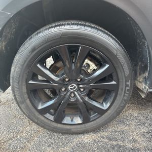 صورة مصغرة 19 لـ 2025 Mazda CX-30 2.5 S CARBON EDITION