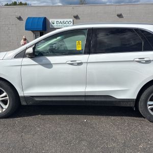 FORD EDGE SEL - 4