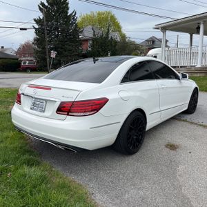 MERCEDES-BENZ E-CLASS - 8