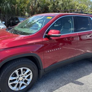 CHEVROLET TRAVERSE LT LEATHER - 2