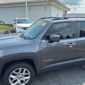 2017 JEEP RENEGADE LATITUDE 照片 2