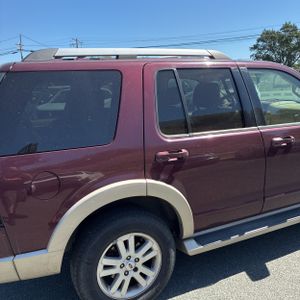 FORD EXPLORER EDDIE BAUER - 9