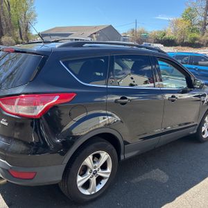 FORD ESCAPE SE - 9