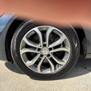 2016 Mercedes-BENZ C 300 — миниатюра 17
