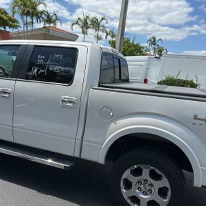 FORD F-150 LARIAT - 6