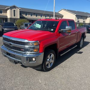 CHEVROLET SILVERADO - 1